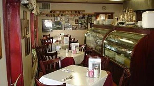 Sunday's Deli